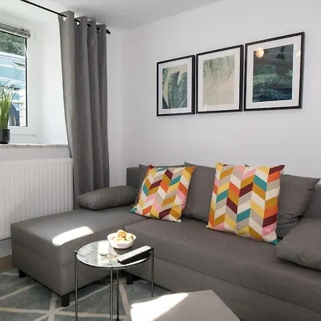 Grosse. Moderne. Zentrale Lejlighed